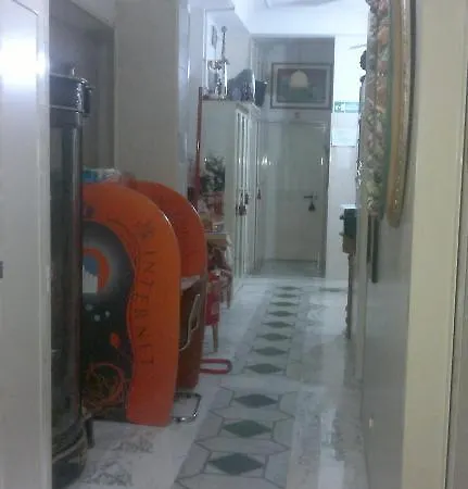 Stadler 2 מלון רומא