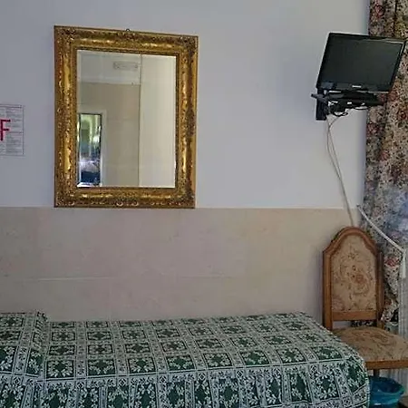 Stadler 2 Hotel *